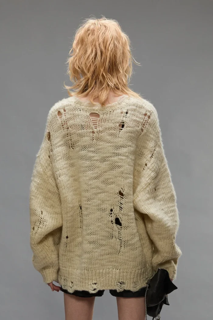 R13 Distressed Sweater Cream (2)